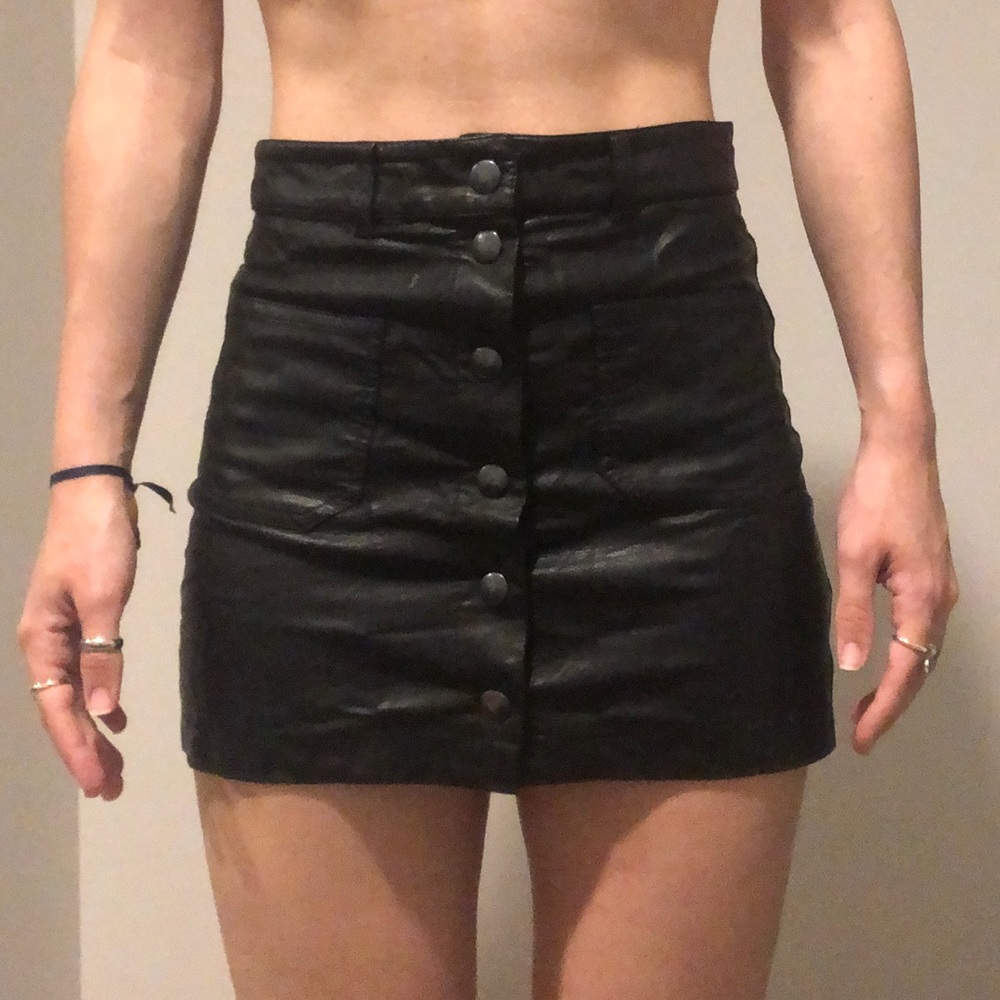Black leather skirt from Italian shop ‘vicolo’